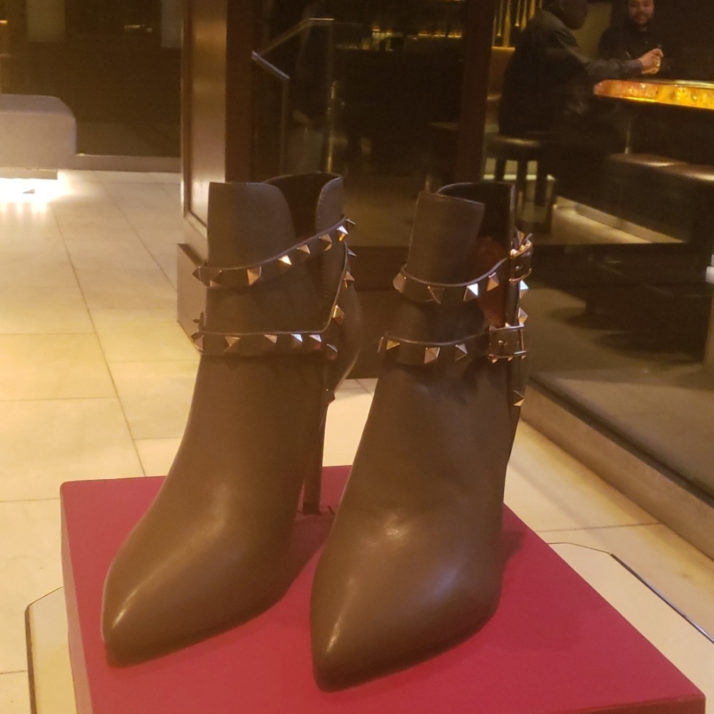 Valentino  booties